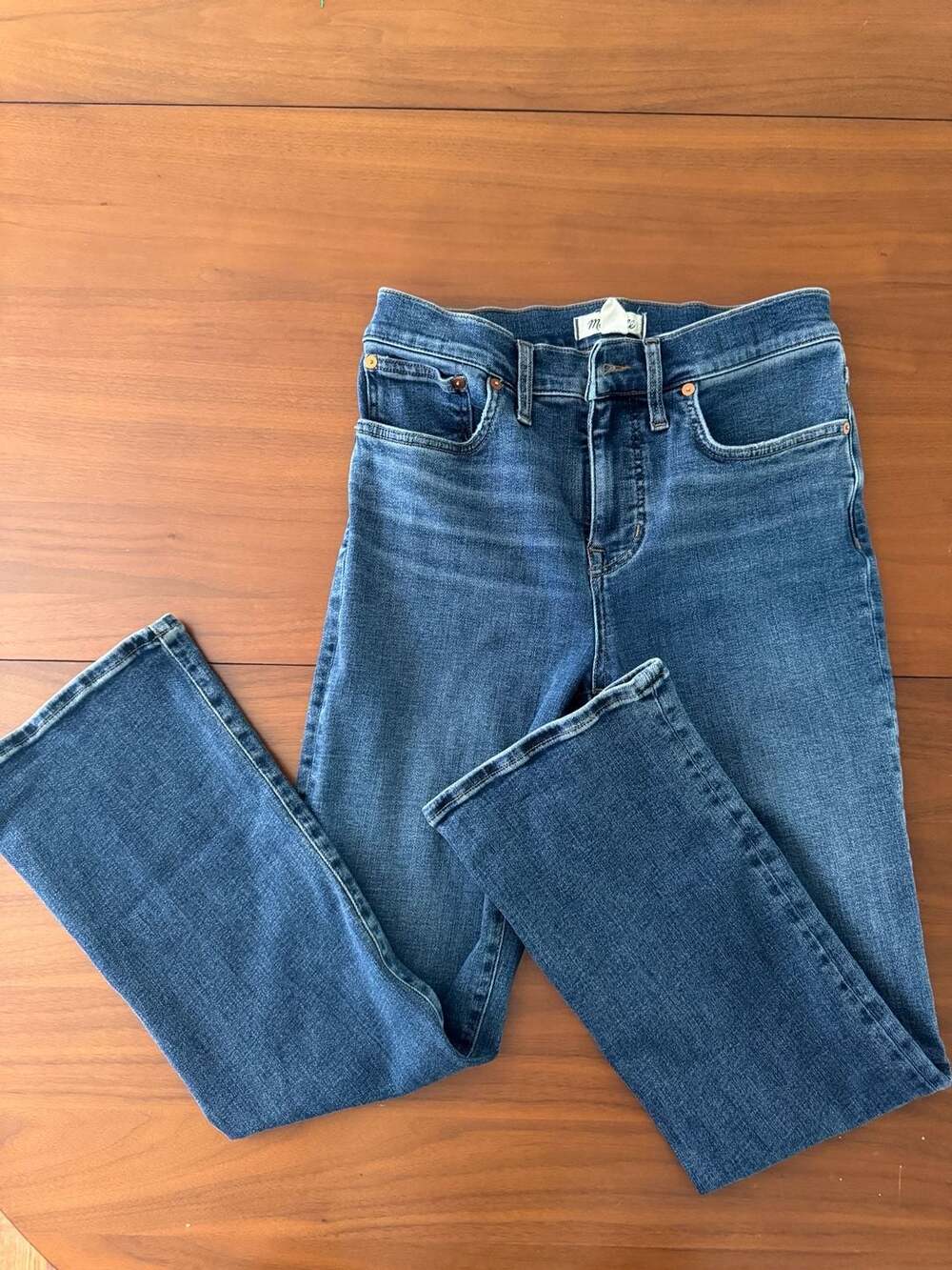 Madewell Mid-Rise Kick Out Jeans Size 28